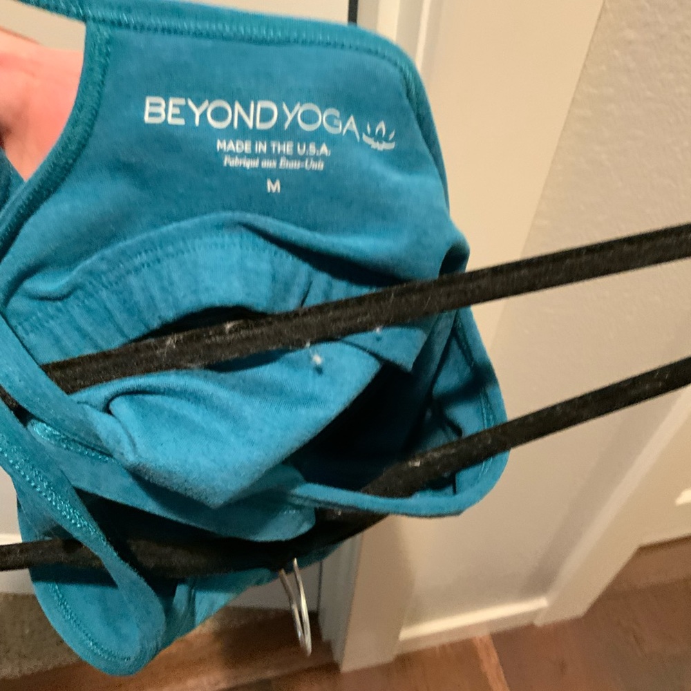 Beyond Yoga Tank Women’s Med